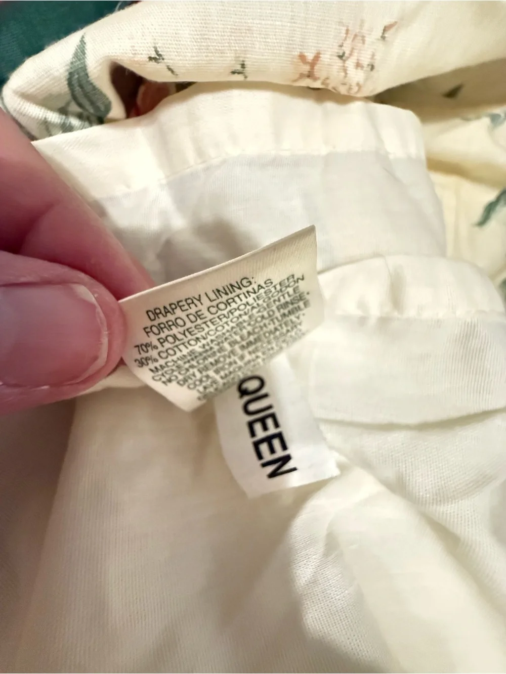 Croscill Cream, Green and Pink Floral bed skirt. Granada print. Queen size.